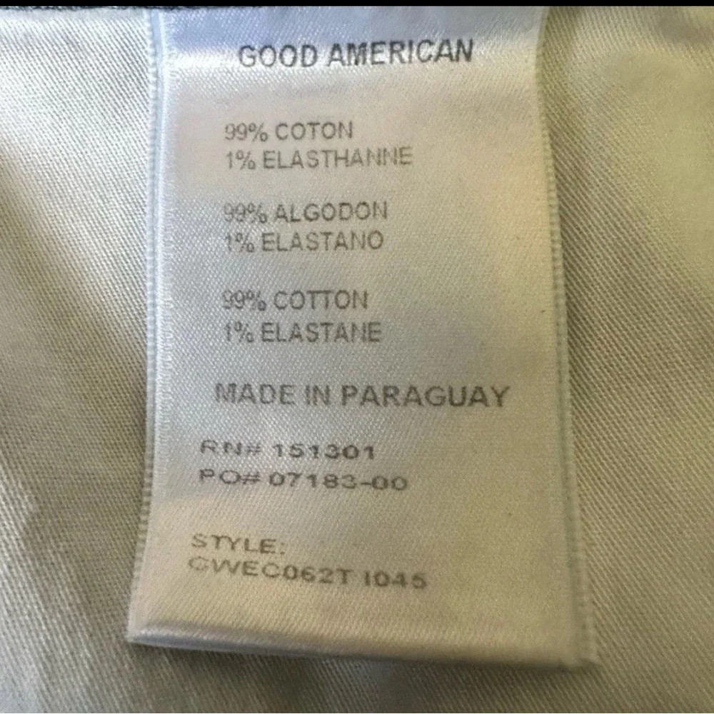 Good American Distressed Jeans~ 4/27 - Picture 3 of 4